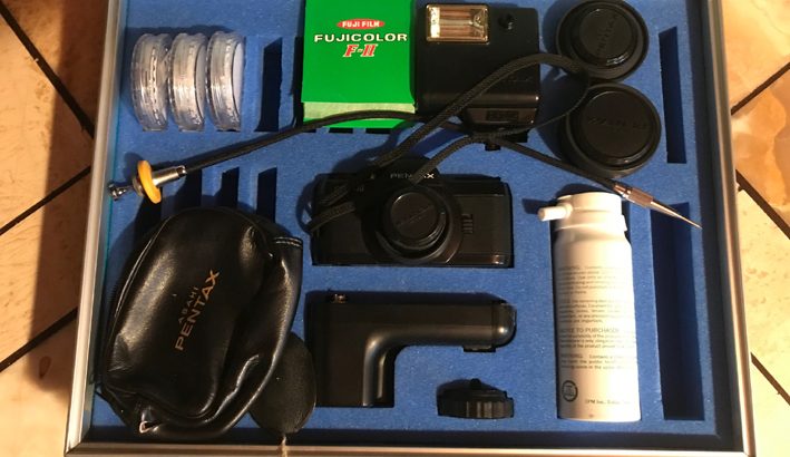 Pentax 110 mit Koffer